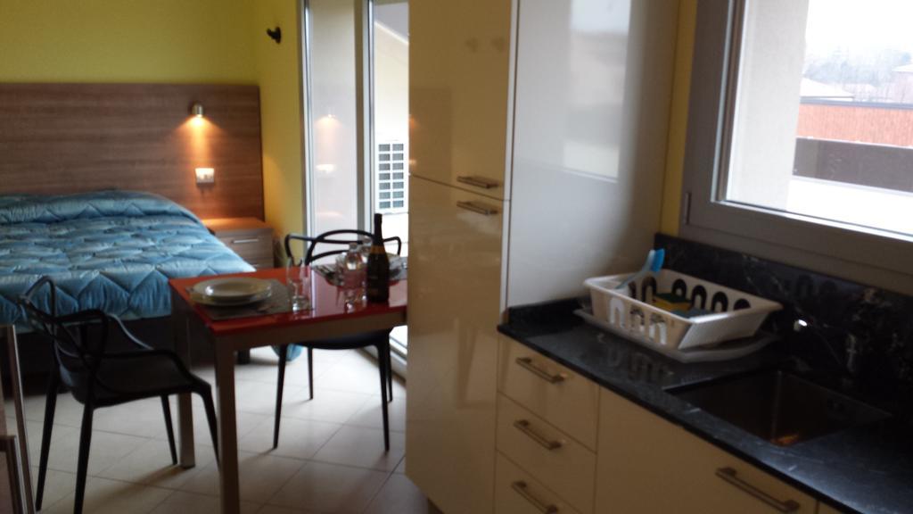 Residence Luna Di Monza Eksteriør billede