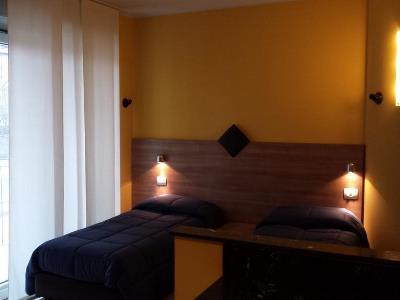 Residence Luna Di Monza Eksteriør billede